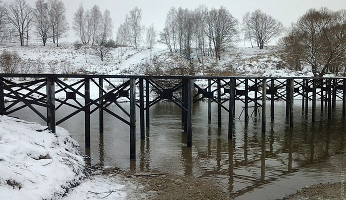 Свайные мосты: надежное решение для преодоления водных преград в Партизанске от 55837 руб
